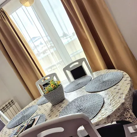 Calea Victoriei Old Town 2 Bucarest